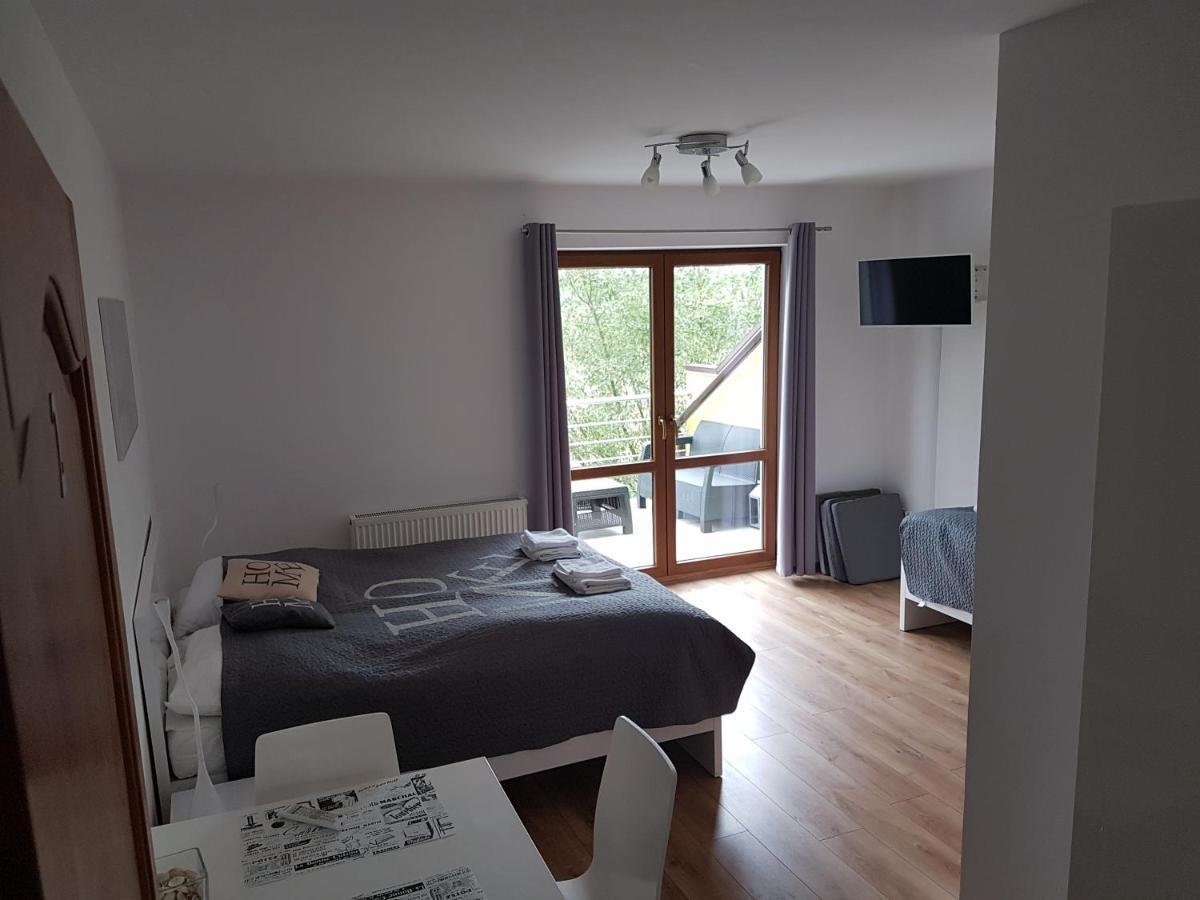 Tobi-Pokoje Goscinne Łeba Esterno foto